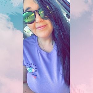 Meet your Posher, Jaclynn